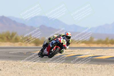media/Mar-21-2025-CVMA Friday Practice (Fri) [[30cd4fe323]]/3-Racer 2/Session 6 (Turn 15)/